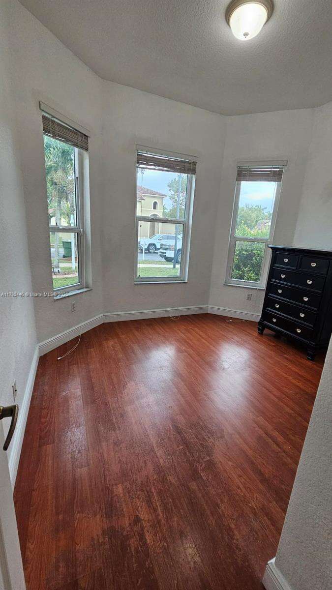 Homestead | 4120 22 Nd Ct N/A | Picture 20