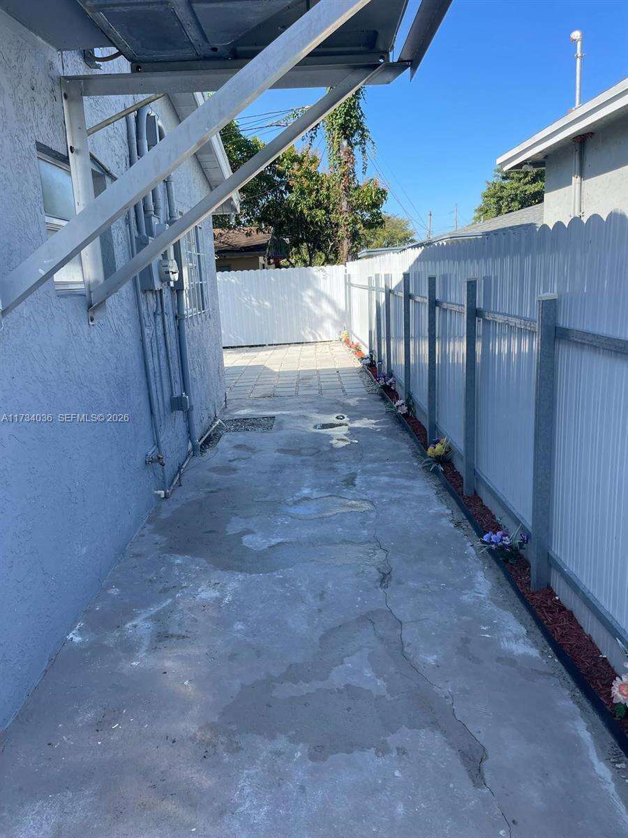 Fort Lauderdale | 1187 29th Ter N/A | Picture 13