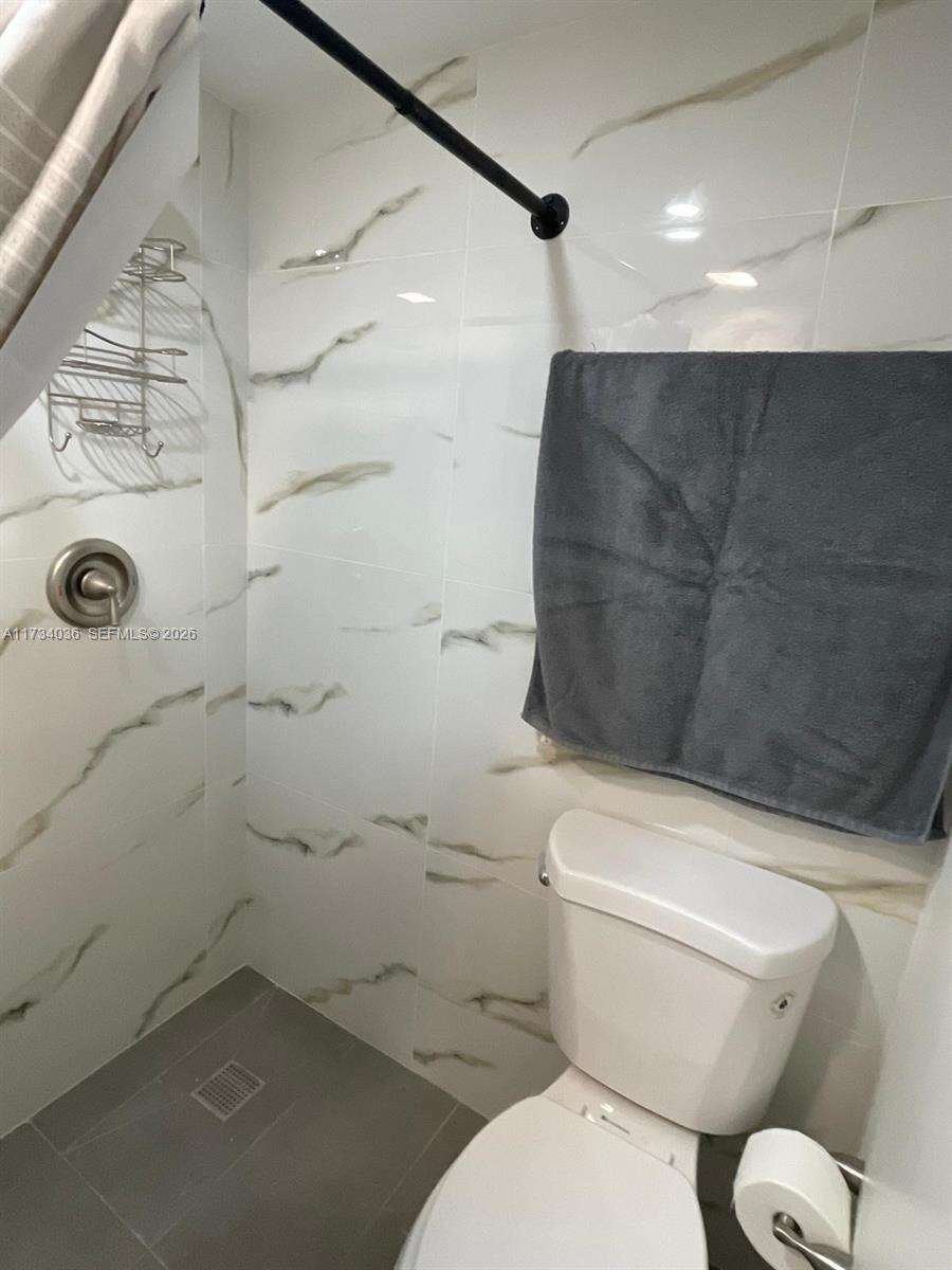 Fort Lauderdale | 1187 29th Ter N/A | Picture 21