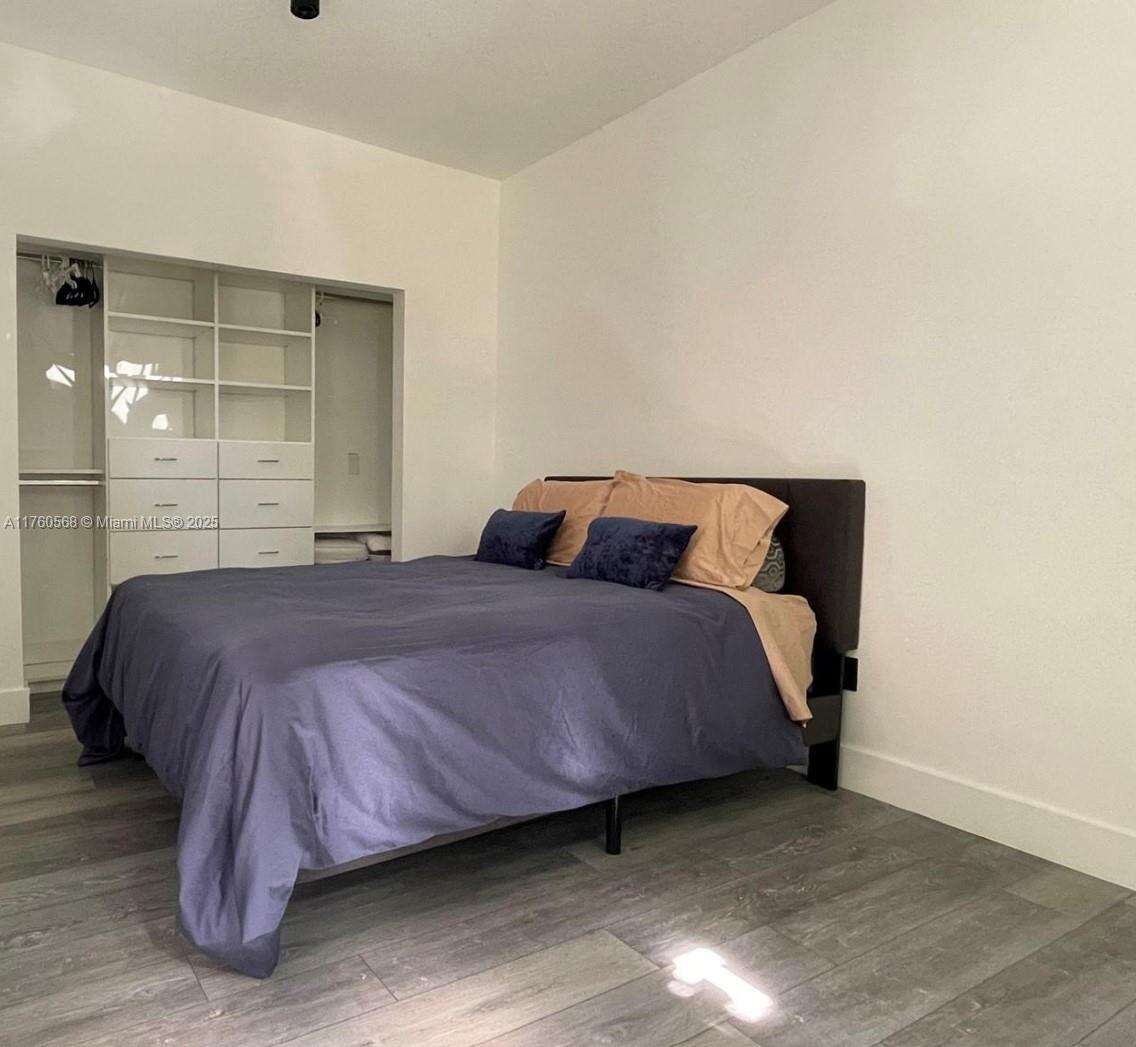 Miami | 19600 19th Ave N/A | Picture 22