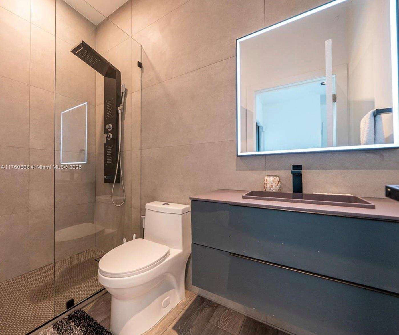 Miami | 19600 19th Ave N/A | Picture 26