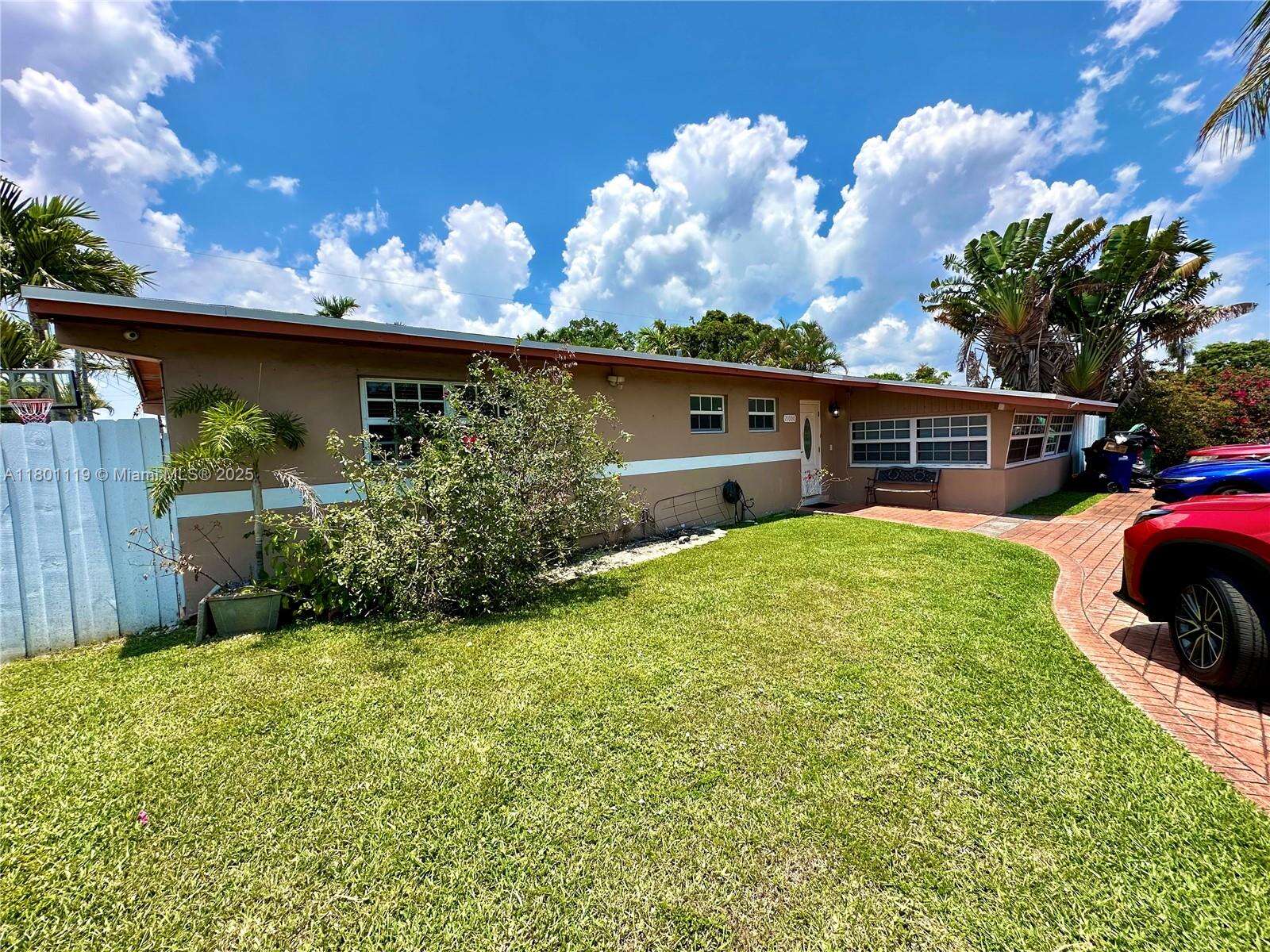 Miami | 21000 26th Ave N/A | Picture 10