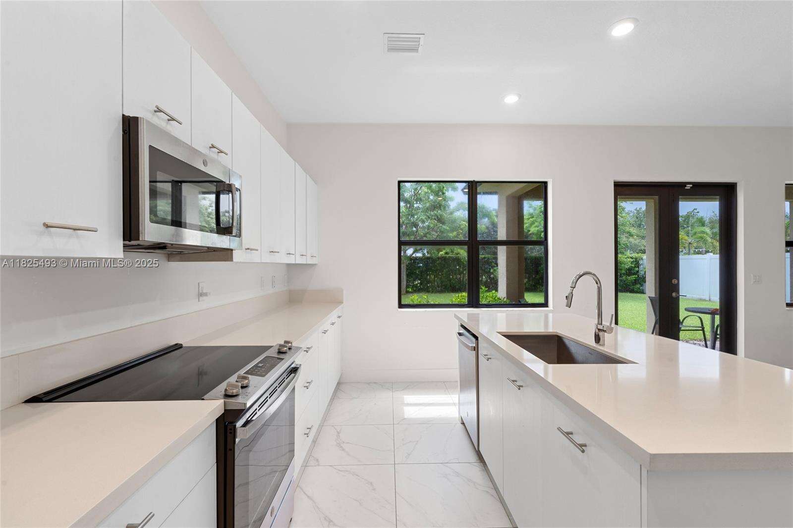 Miramar | 4349 173rd Ave N/A | Picture 14