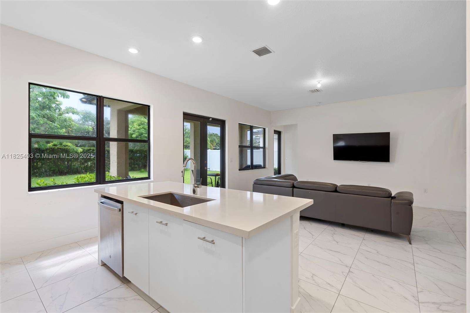 Miramar | 4349 173rd Ave N/A | Picture 17