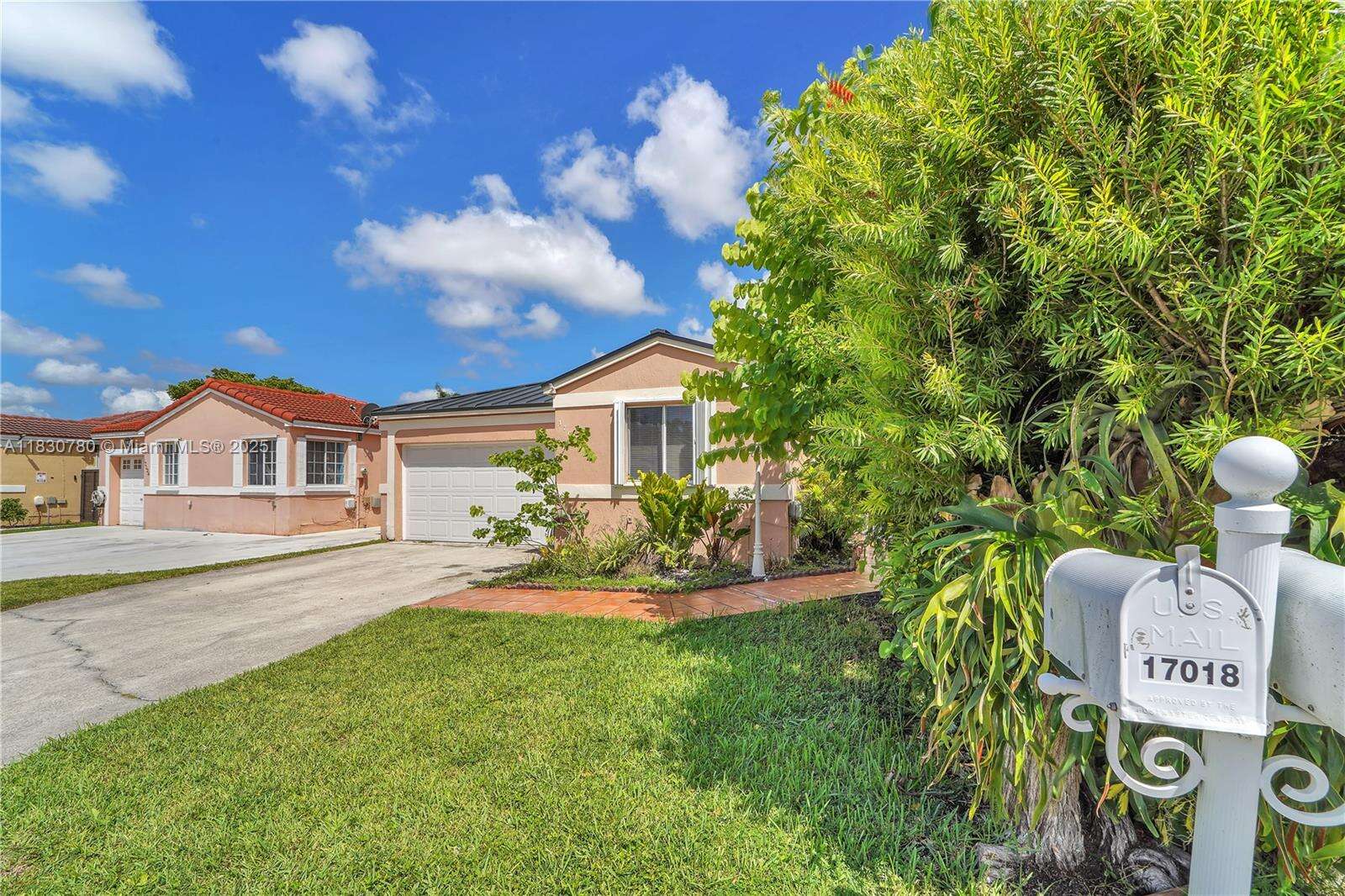 Miami | 17018 142nd Pl N/A | Picture 1