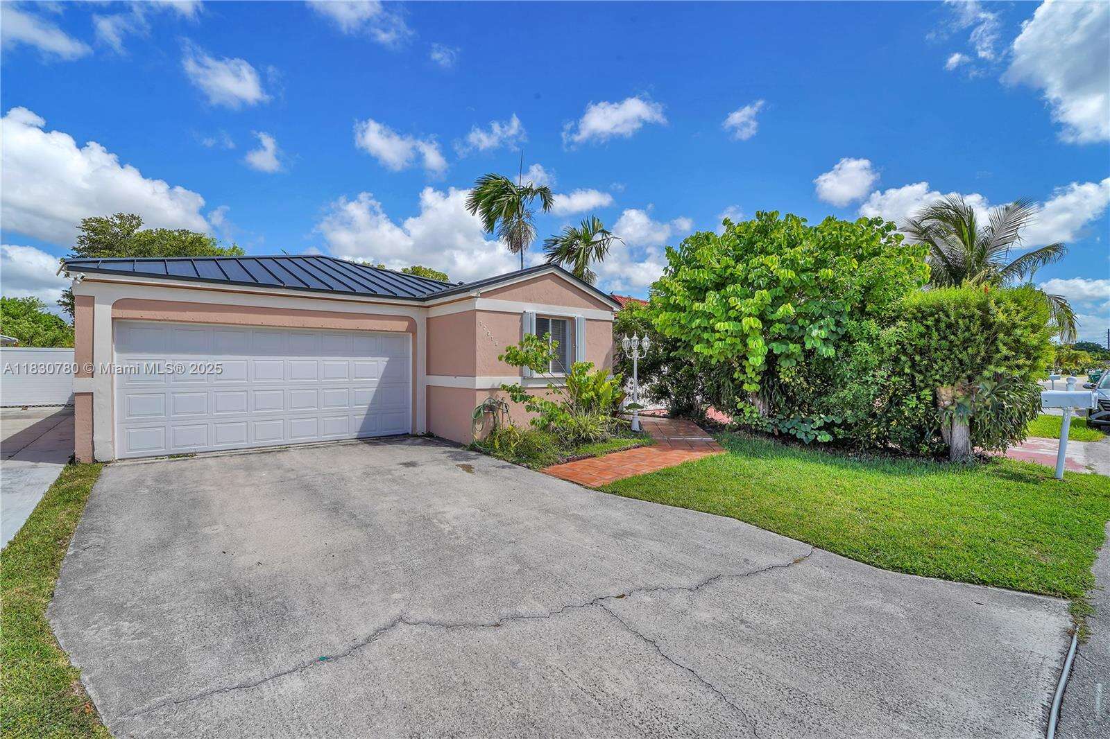 Miami | 17018 142nd Pl N/A | Picture 3