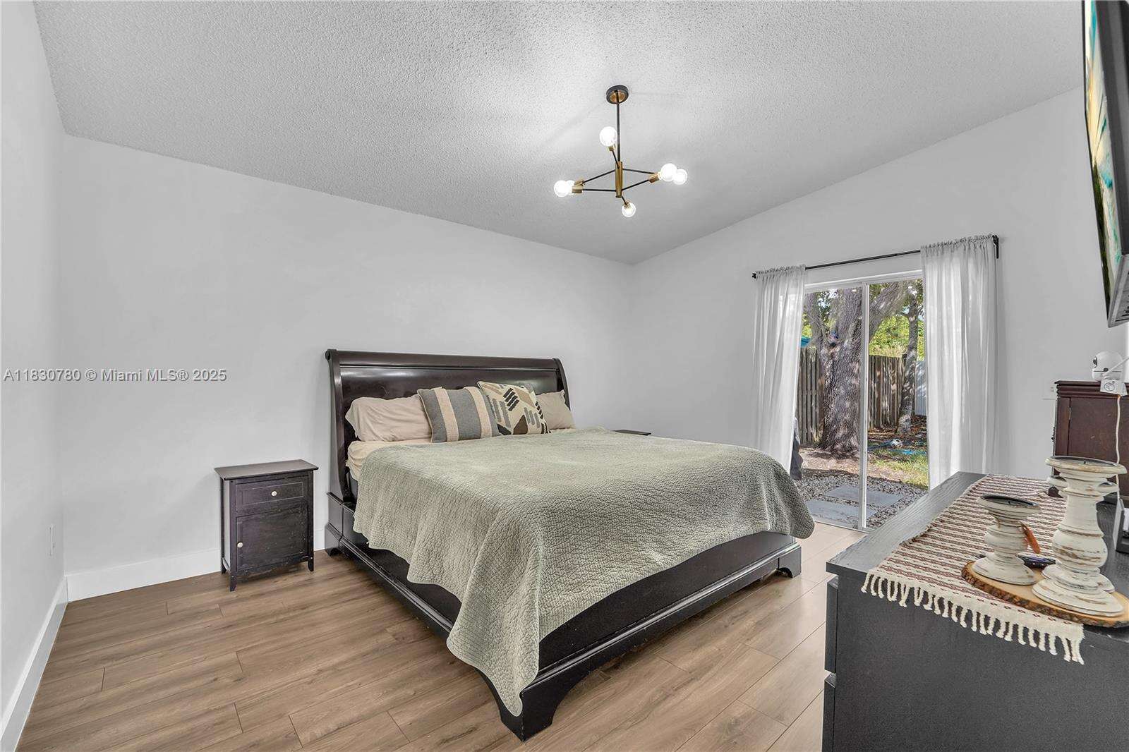 Miami | 17018 142nd Pl N/A | Picture 21