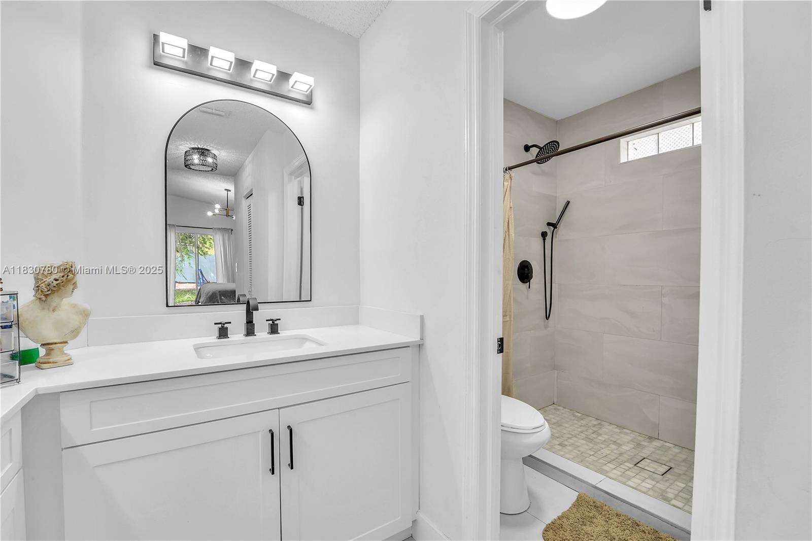 Miami | 17018 142nd Pl N/A | Picture 24