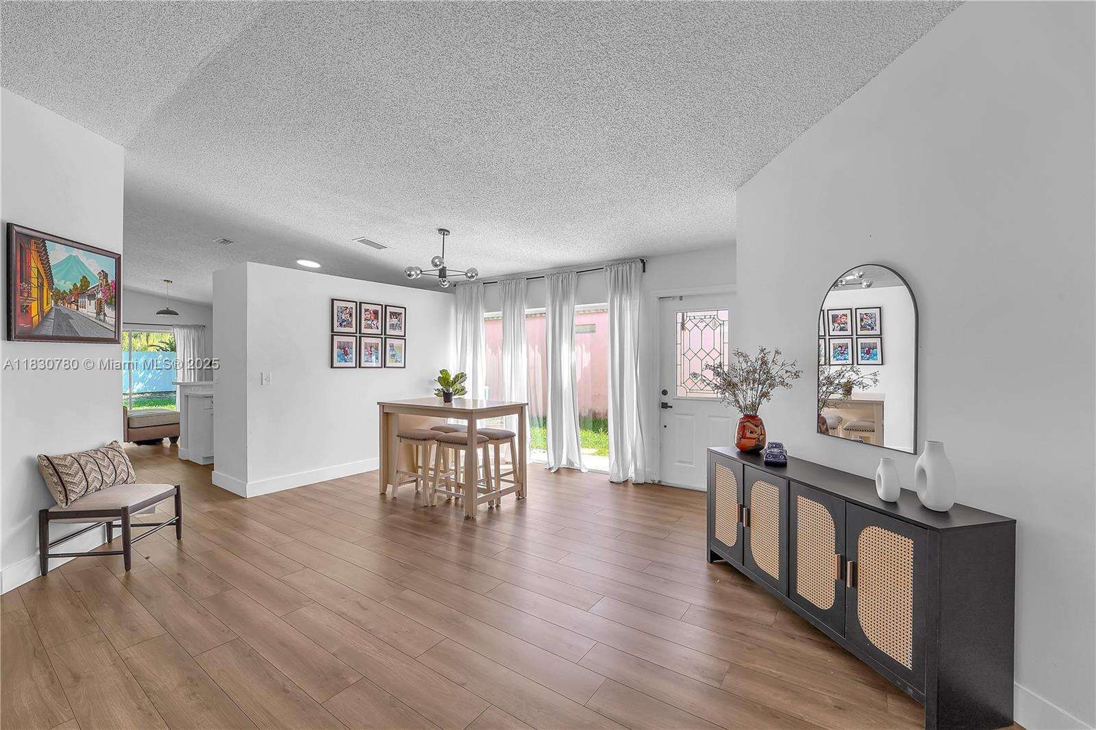 Miami | 17018 142nd Pl N/A | Picture 8