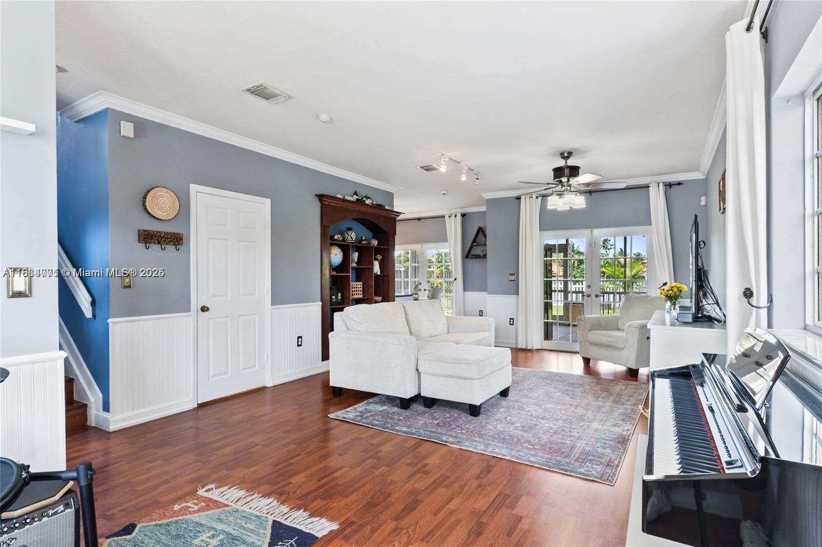 Homestead | 2617 41st Cir N/A | Picture 5