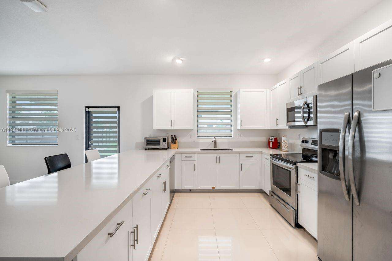 Miami | 12861 229 Th Terrace N/A | Picture 12