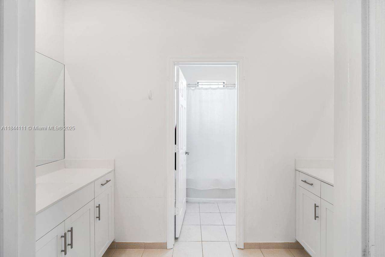 Miami | 12861 229 Th Terrace N/A | Picture 17
