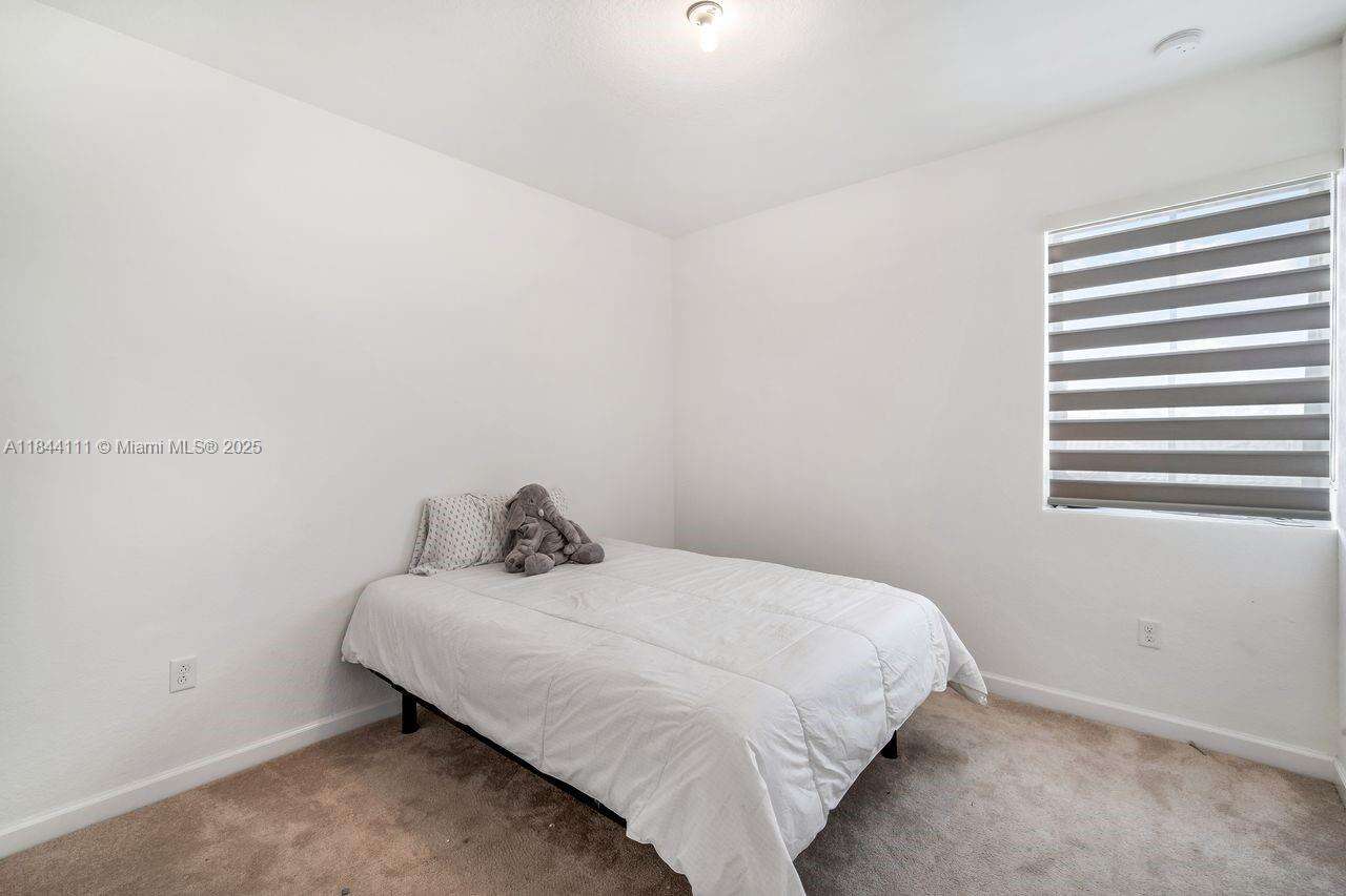 Miami | 12861 229 Th Terrace N/A | Picture 24
