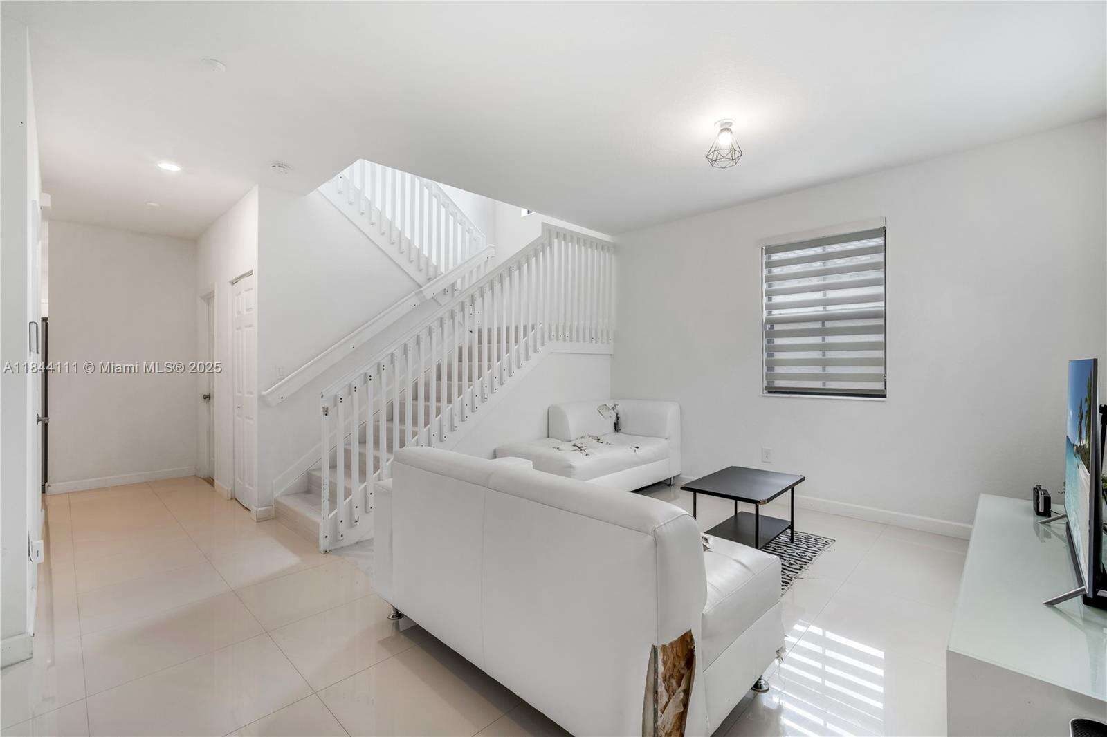 Miami | 12861 229 Th Terrace N/A | Picture 4