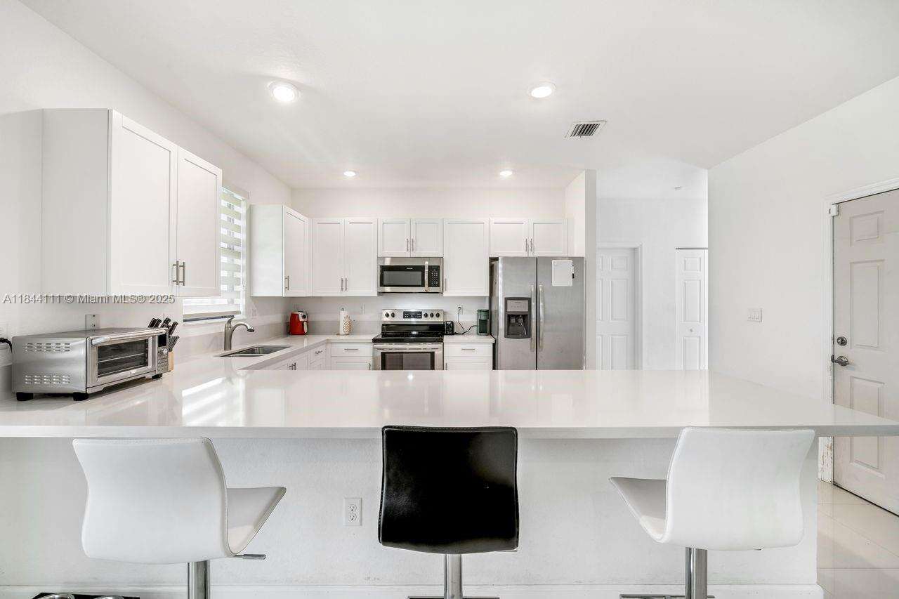 Miami | 12861 229 Th Terrace N/A | Picture 10