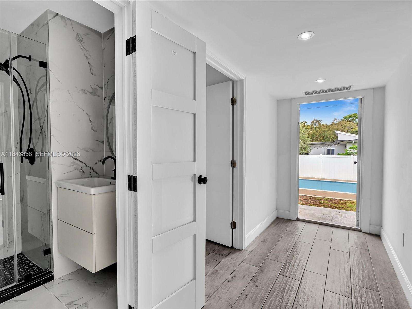 El Portal | 420 90th St N/A | Picture 26