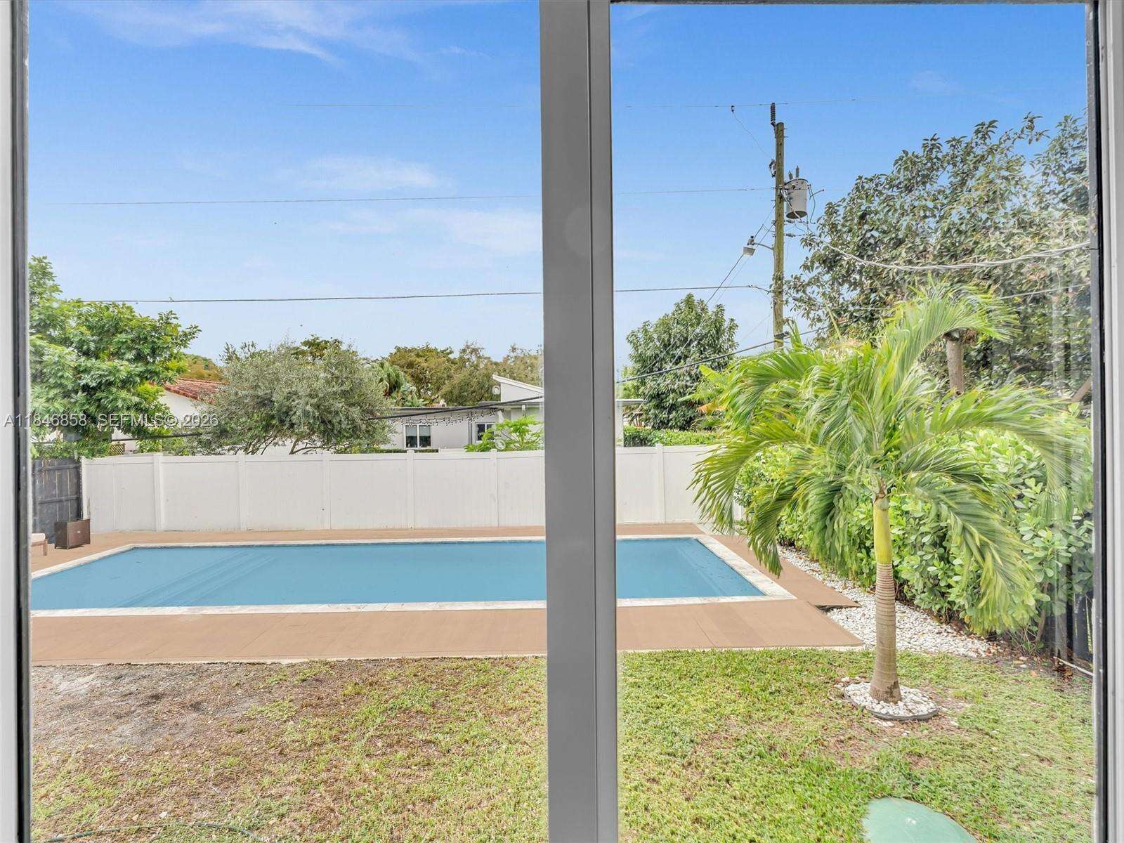 El Portal | 420 90th St N/A | Picture 31