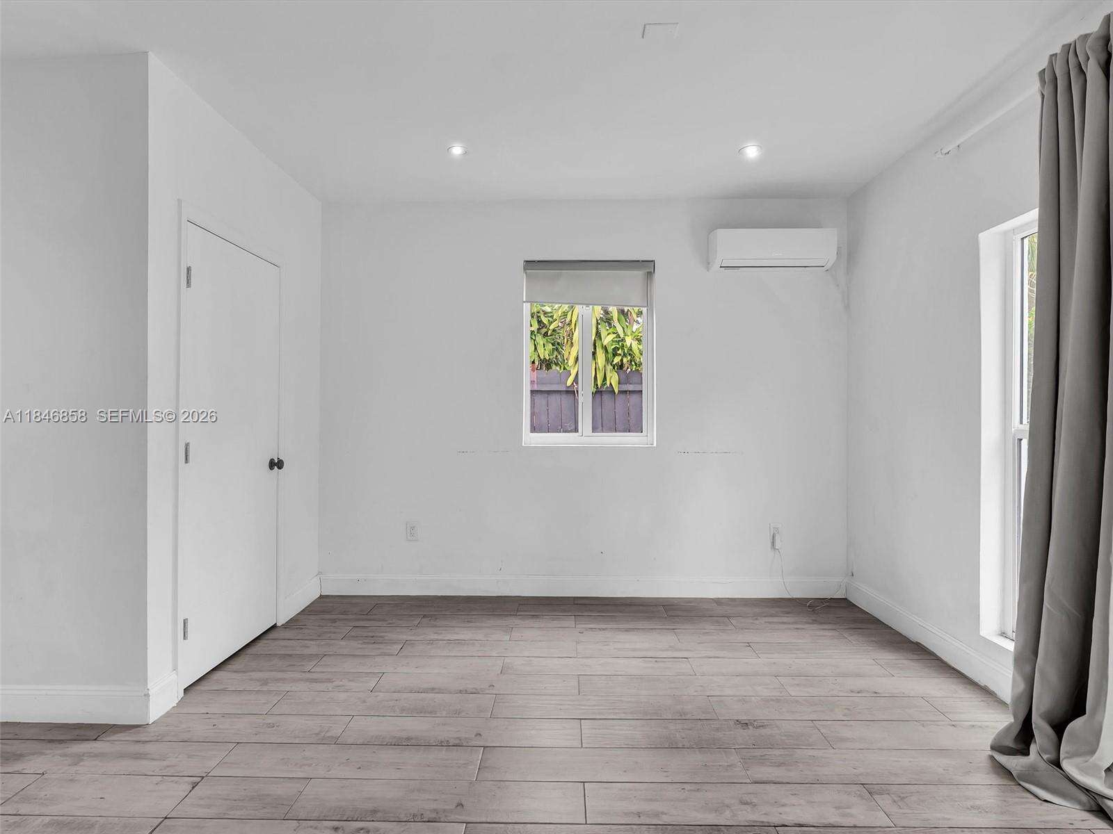 El Portal | 420 90th St N/A | Picture 9