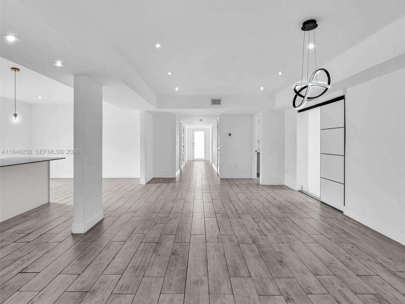 El Portal | 420 90th St N/A | Picture 10