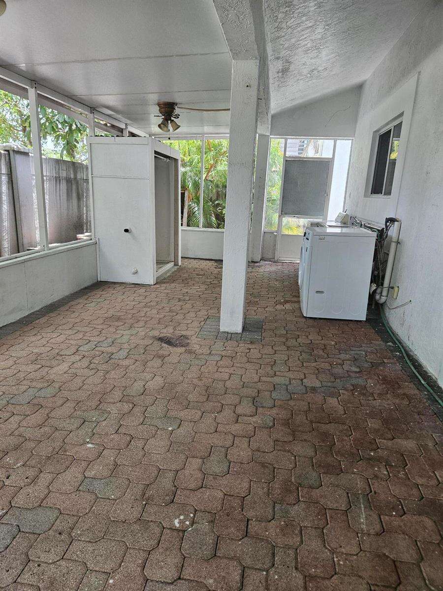Miami | 21109 3 N/A | Picture 16