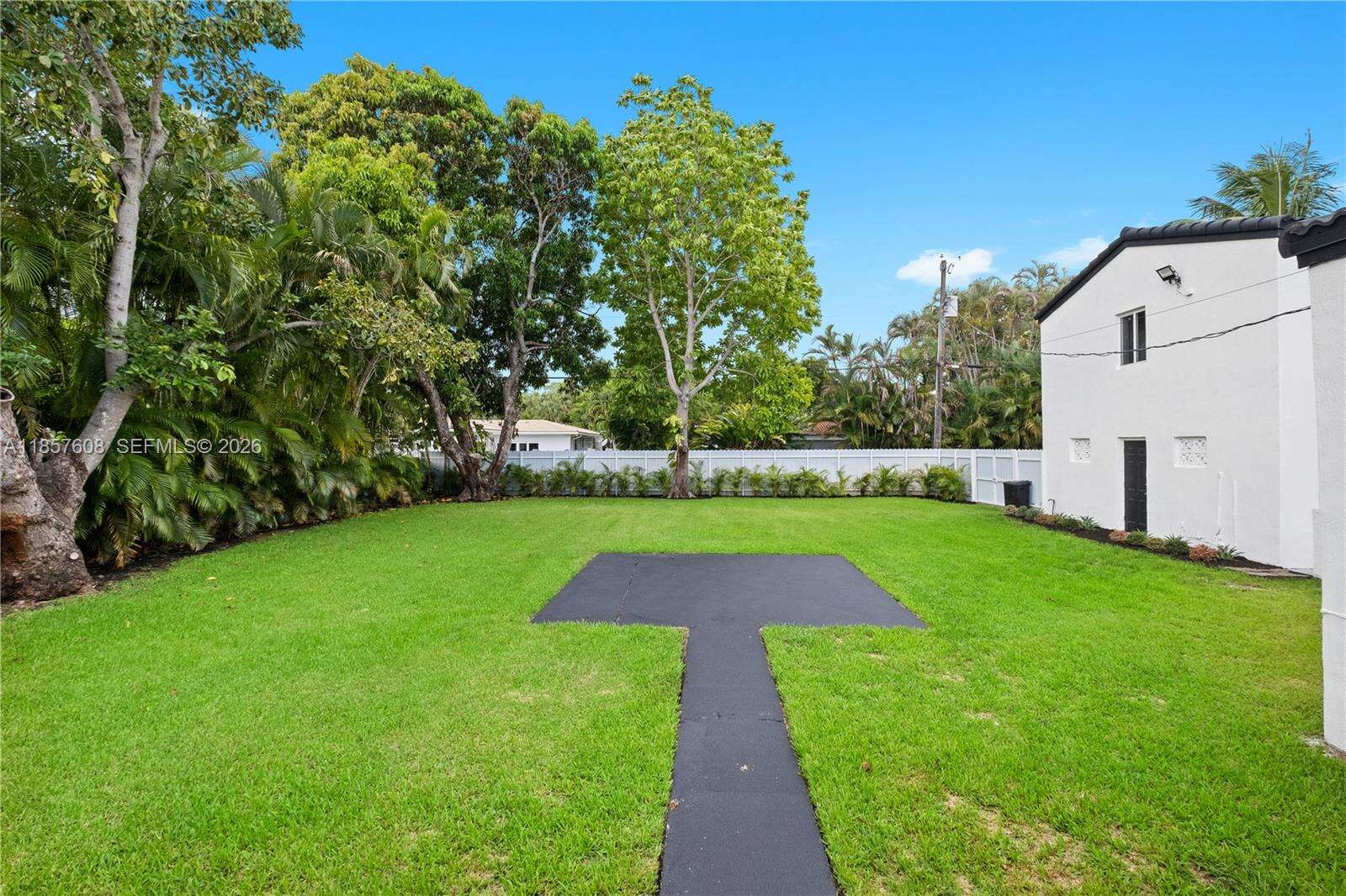 Miami Shores | 117 95th St N/A | Picture 40