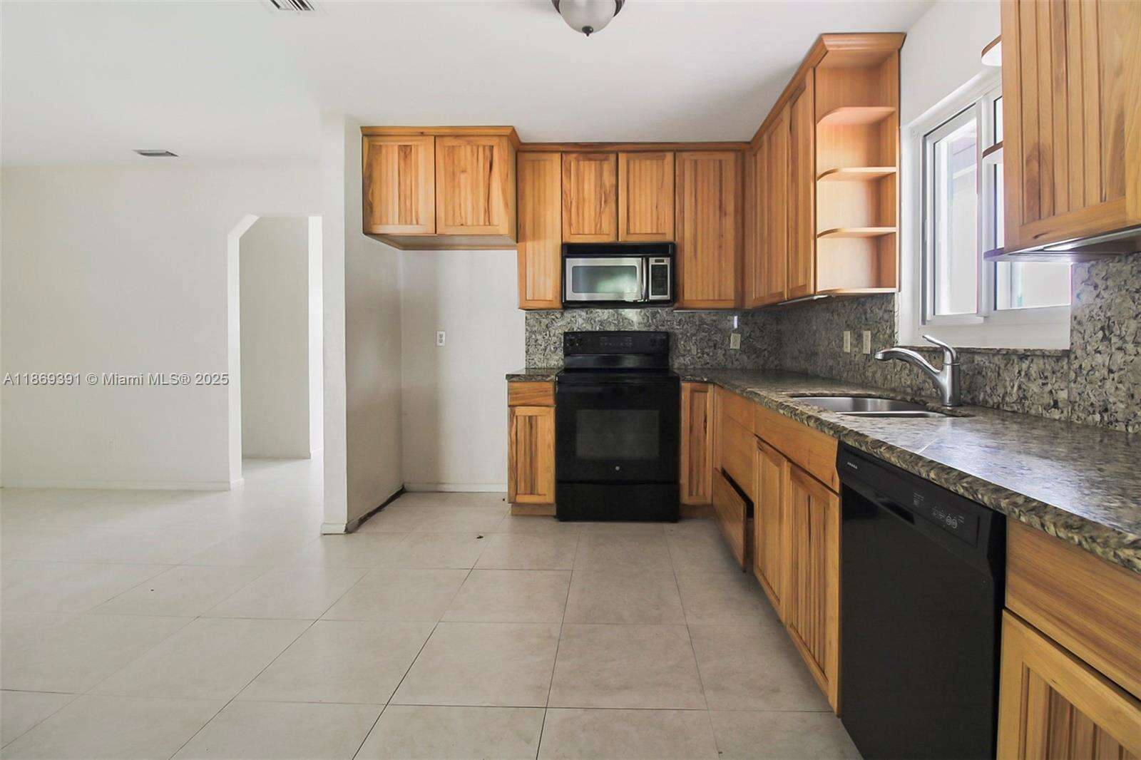 Dania Beach | 846 10th Ave N/A | Picture 12