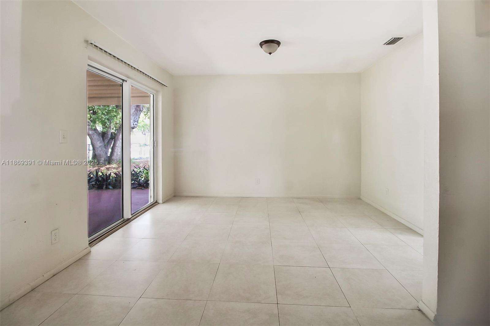 Dania Beach | 846 10th Ave N/A | Picture 13