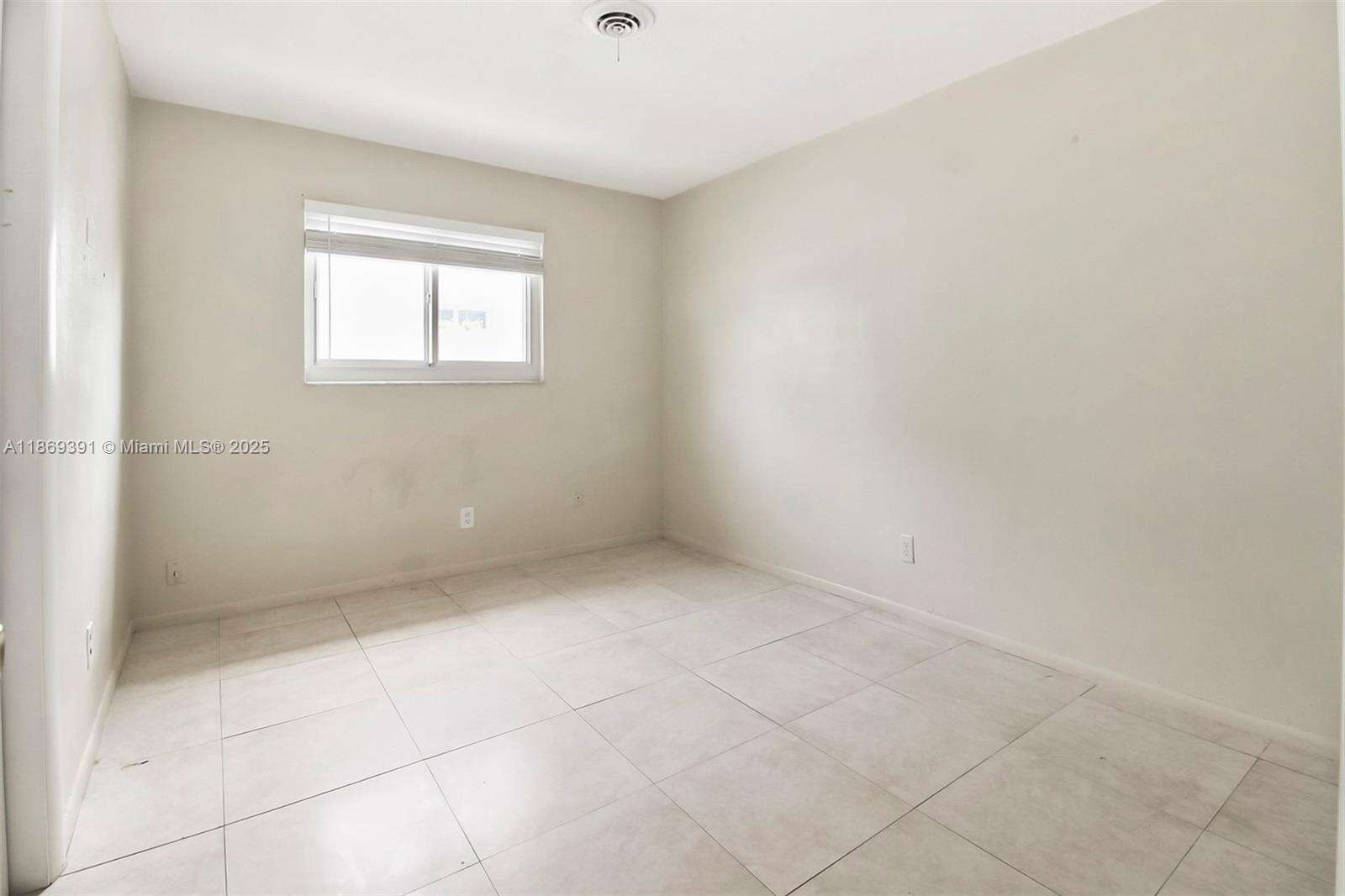Dania Beach | 846 10th Ave N/A | Picture 17
