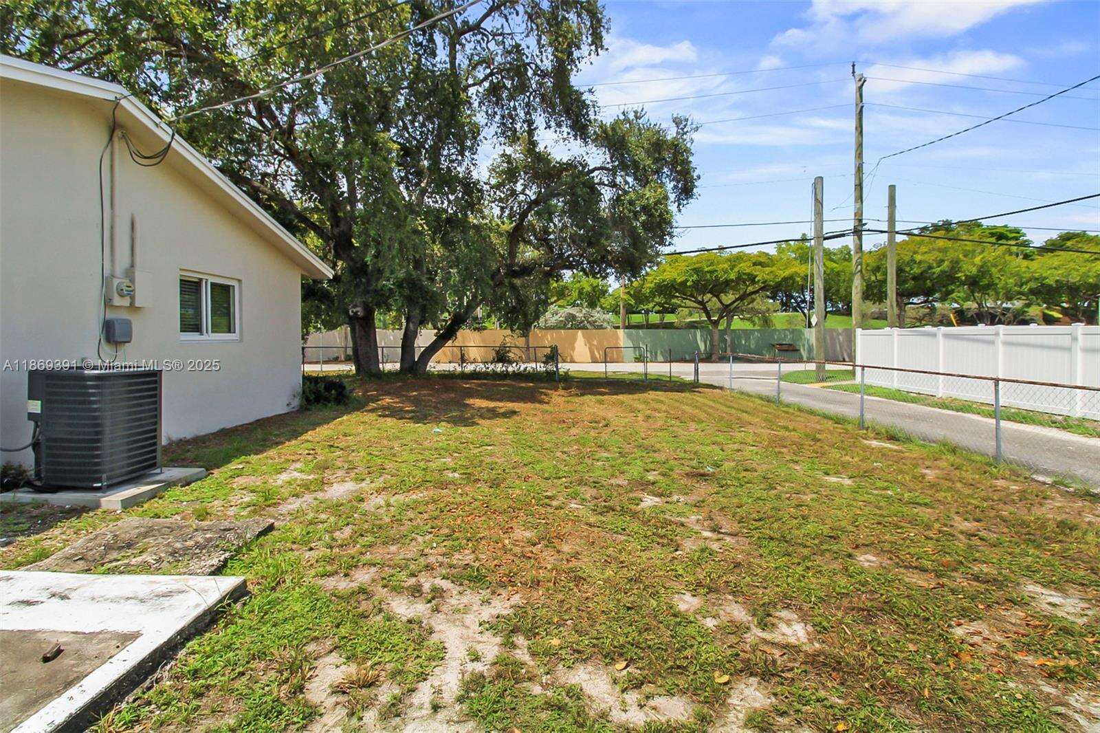 Dania Beach | 846 10th Ave N/A | Picture 25