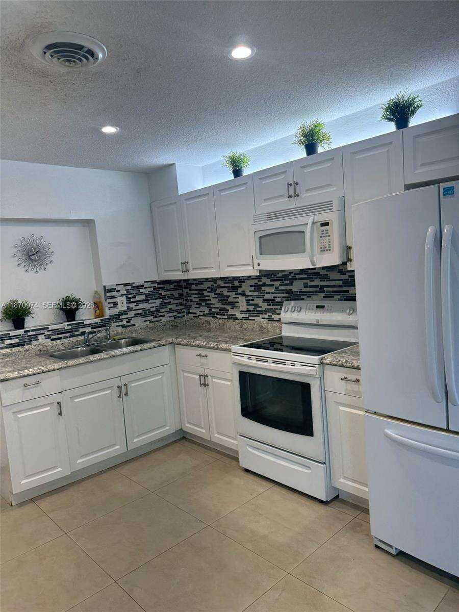 Tamarac | 4808 27th Ter N/A | Picture 4