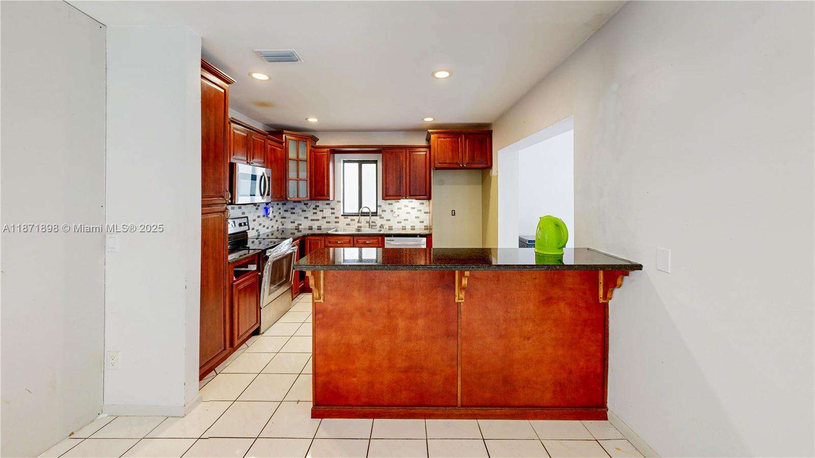 Miami | 15166 94th Ter N/A | Picture 22