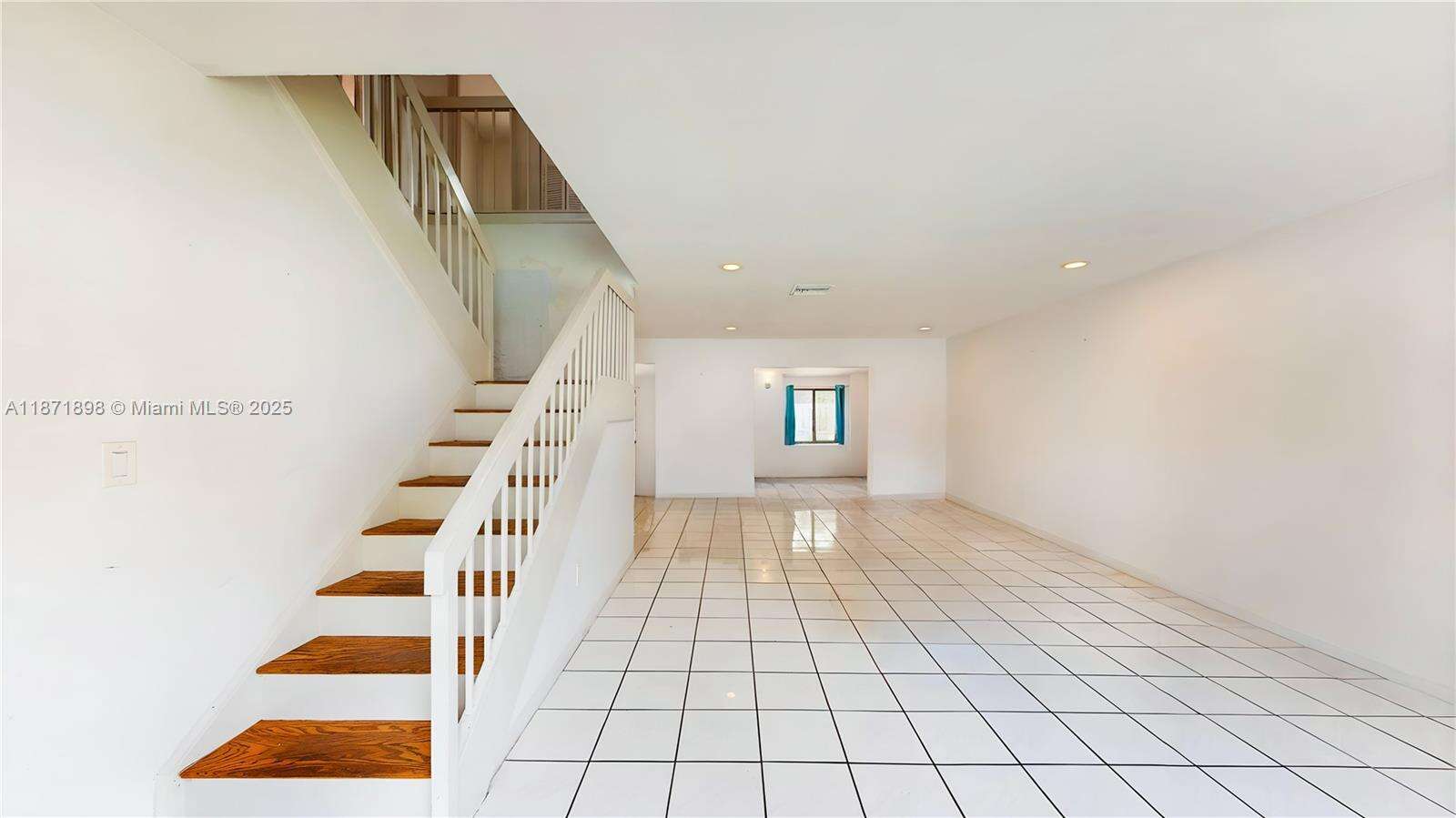 Miami | 15166 94th Ter N/A | Picture 5