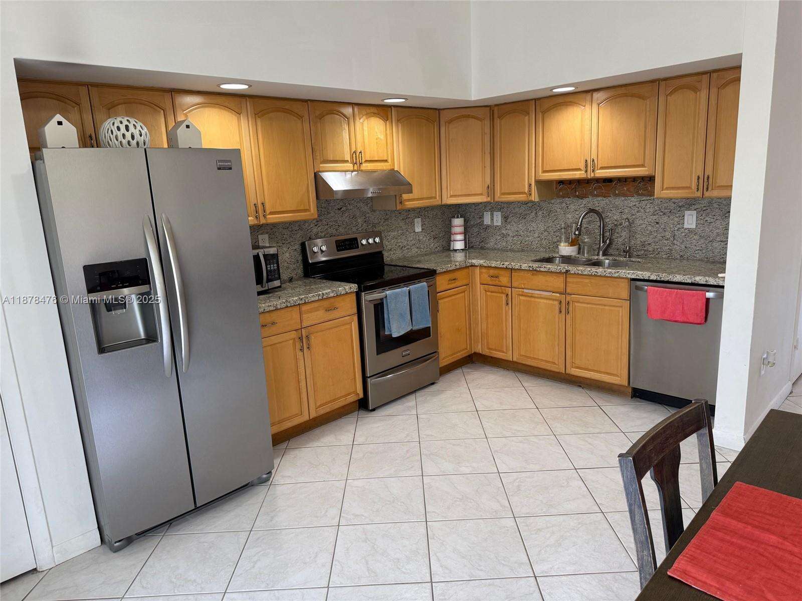 Miami | 12413 112th Ter N/A | Picture 5