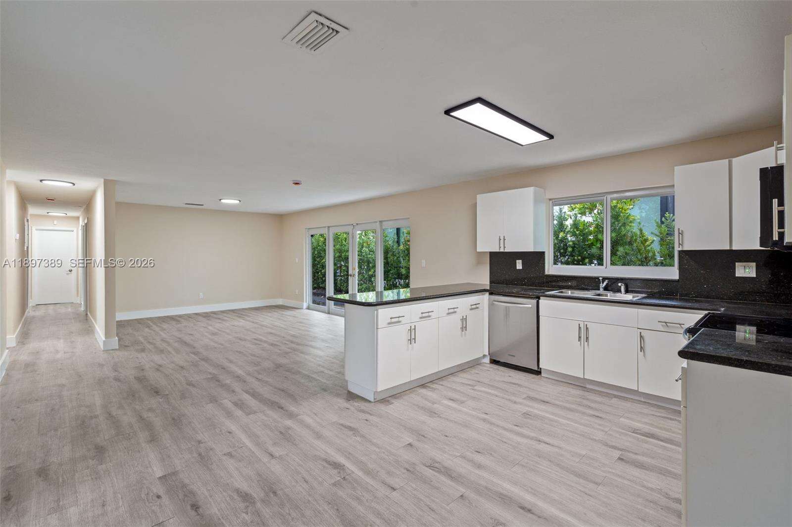 Miami | 50 26th Rd N/A | Picture 18