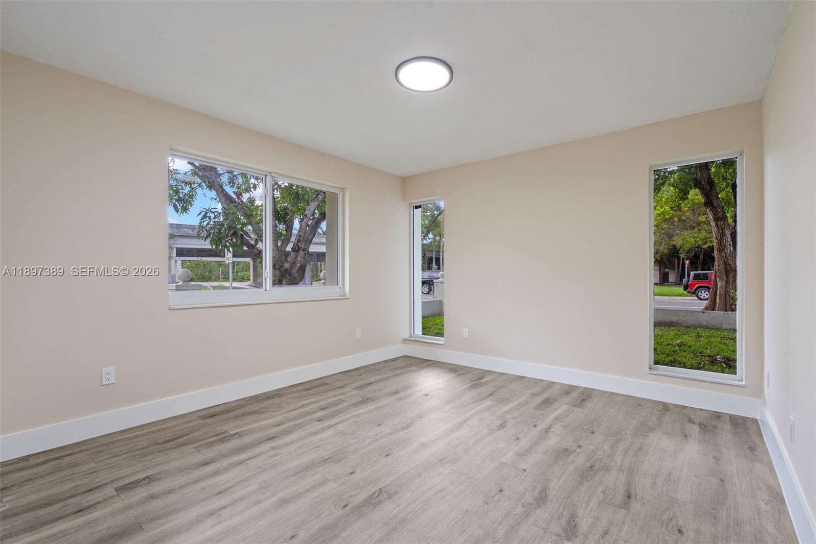 Miami | 50 26th Rd N/A | Picture 33