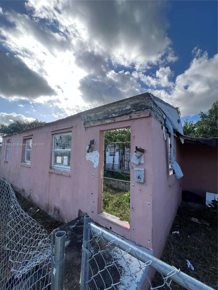 Hollywood | 2122 Dewey St N/A | Picture 3