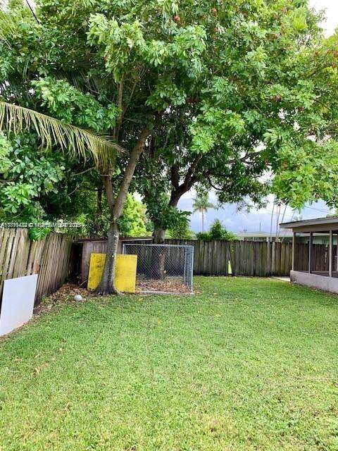 Sunrise | 6720 28th St N/A | Picture 6