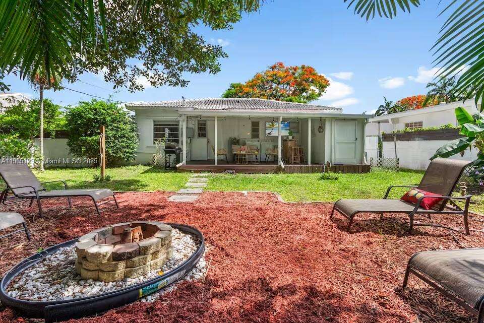 Miami | 402 102nd St N/A | Picture 12