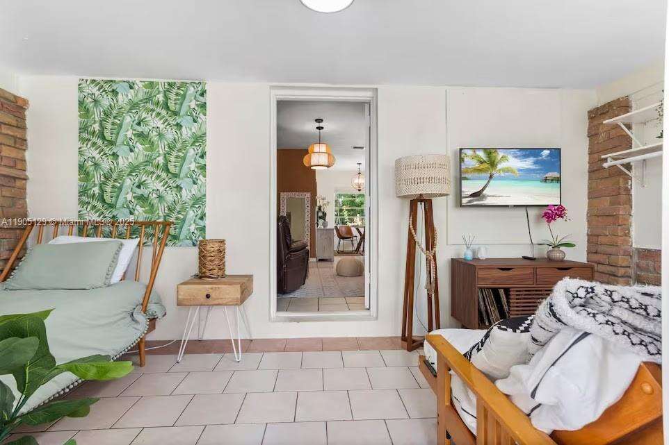 Miami | 402 102nd St N/A | Picture 25