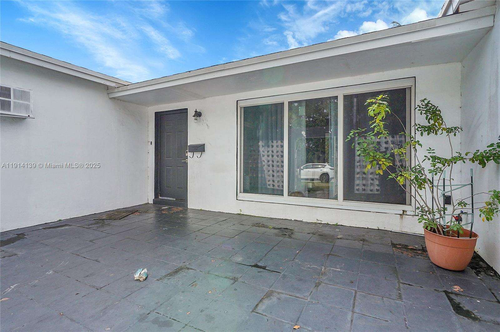 Miramar | 7916 Miramar Pkwy N/A | Picture 5