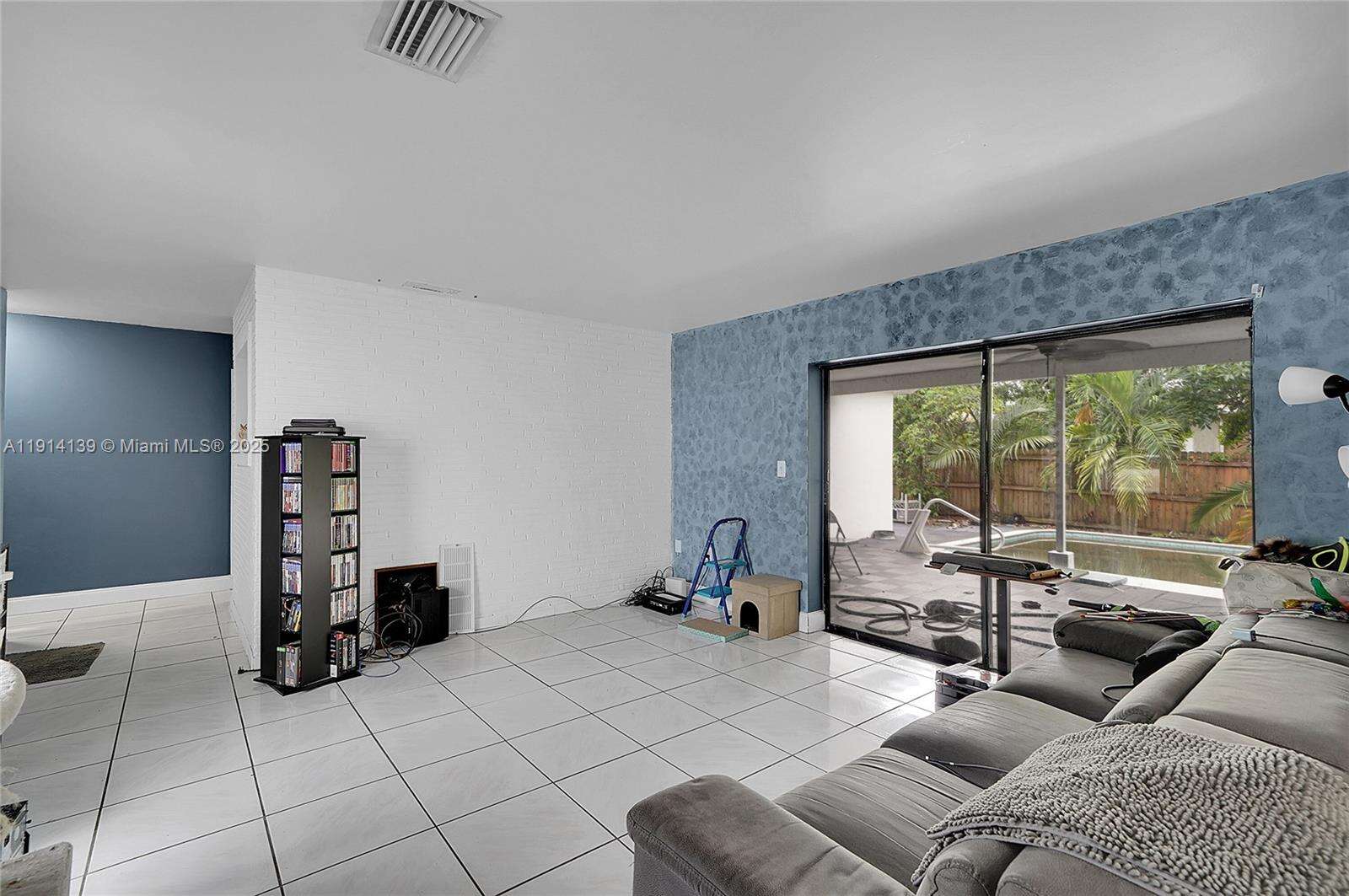 Miramar | 7916 Miramar Pkwy N/A | Picture 10