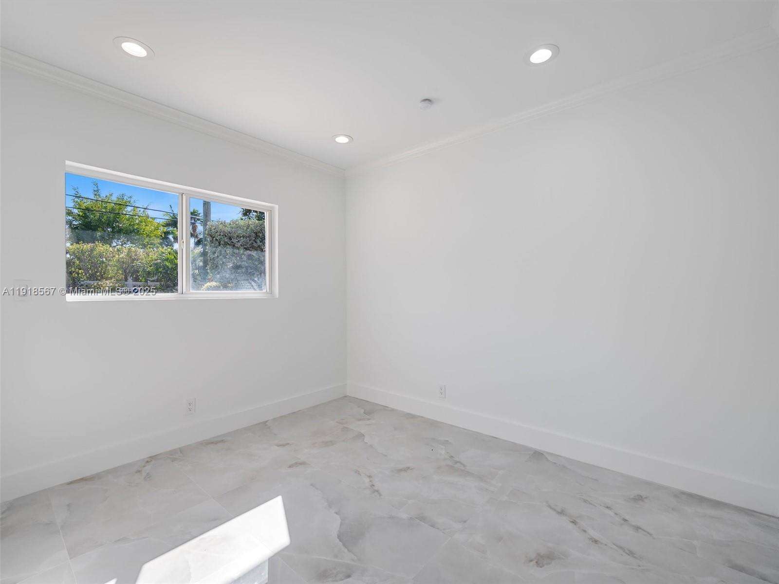 Fort Lauderdale | 2764 35th St N/A | Picture 16