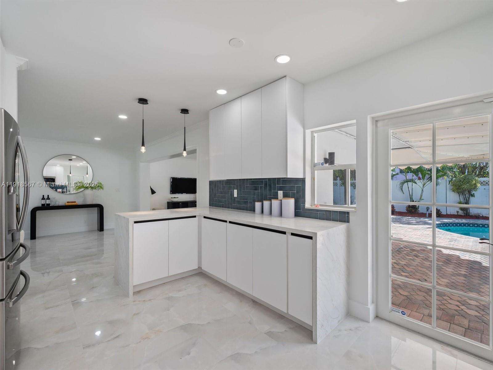 Fort Lauderdale | 2764 35th St N/A | Picture 19