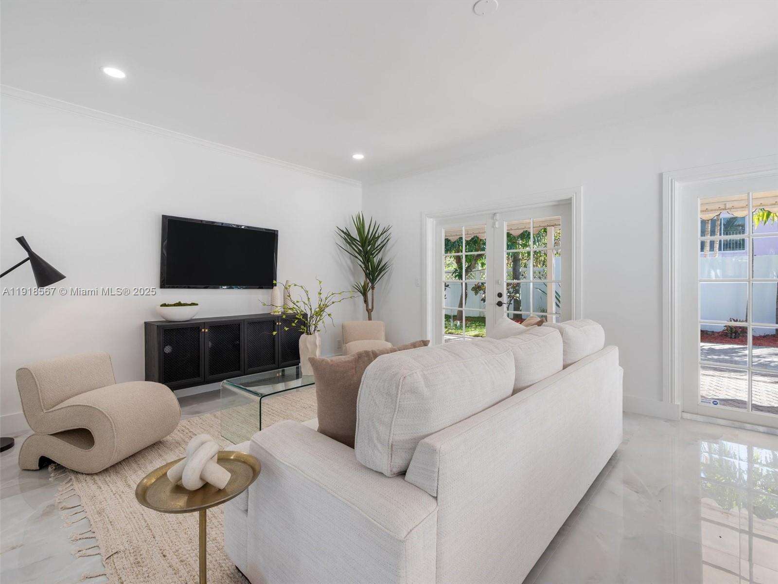 Fort Lauderdale | 2764 35th St N/A | Picture 24