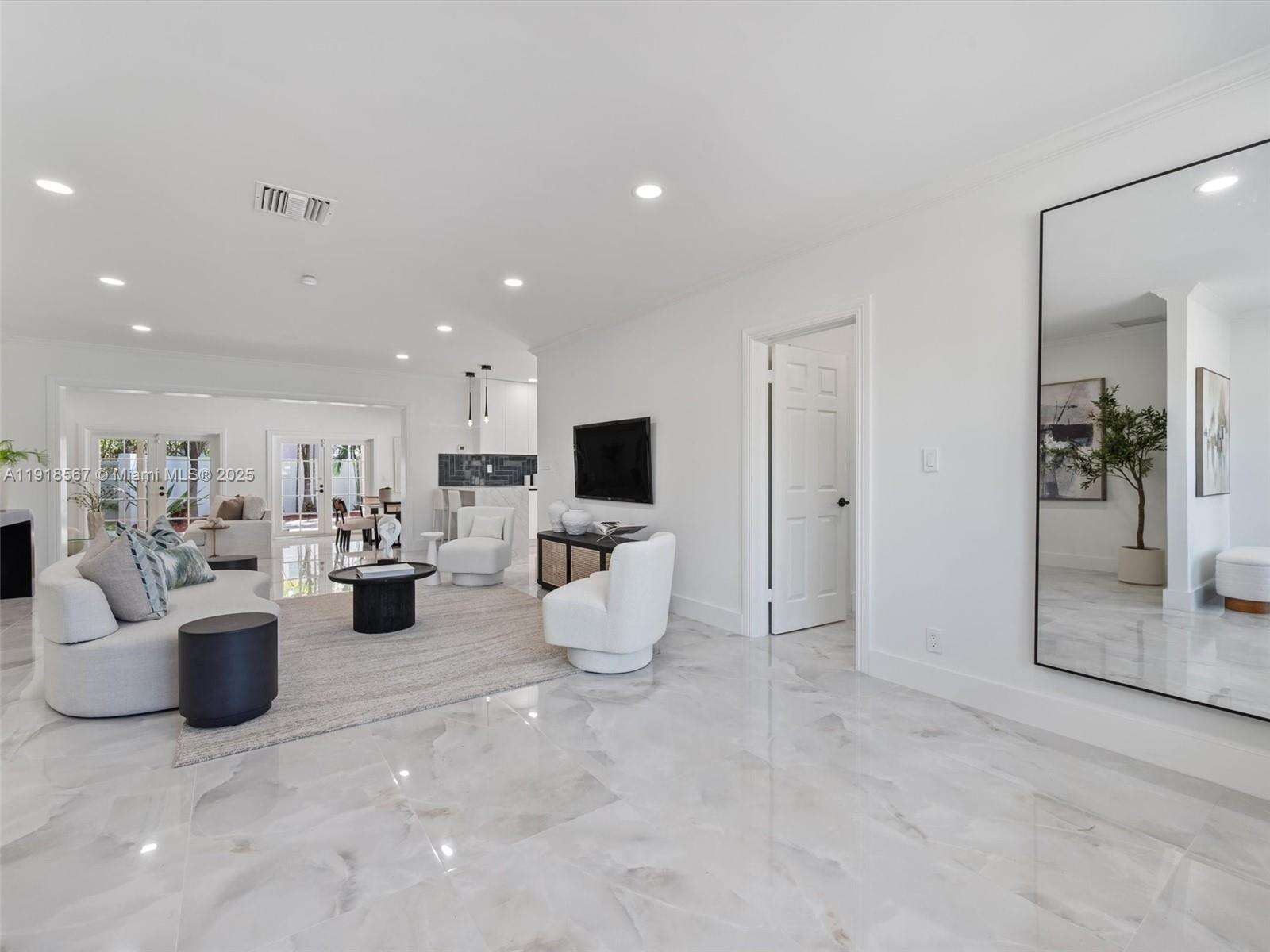 Fort Lauderdale | 2764 35th St N/A | Picture 28