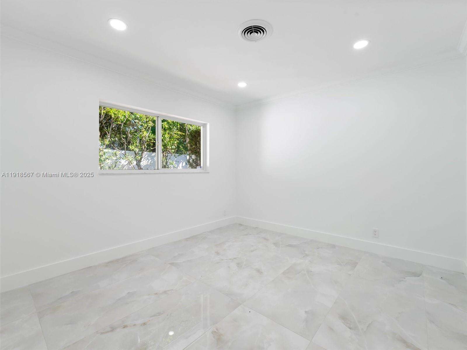 Fort Lauderdale | 2764 35th St N/A | Picture 10