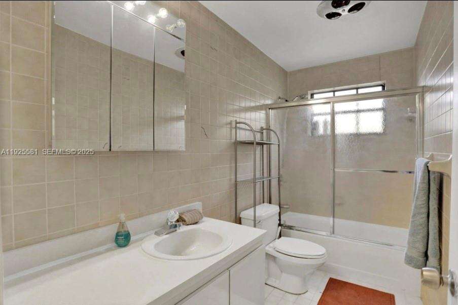 Hollywood | 5500 Buchanan St N/A | Picture 11