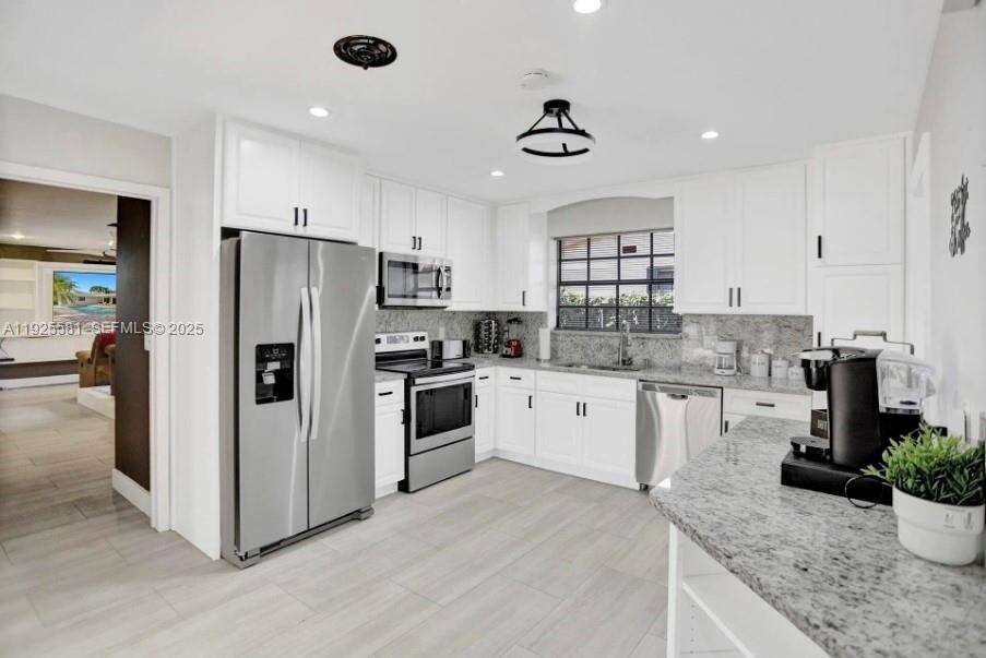 Hollywood | 5500 Buchanan St N/A | Picture 17