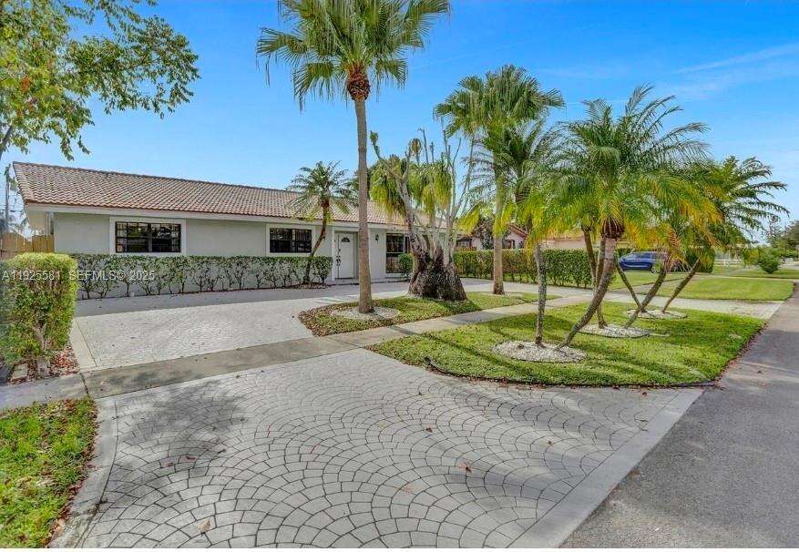 Hollywood | 5500 Buchanan St N/A | Picture 3