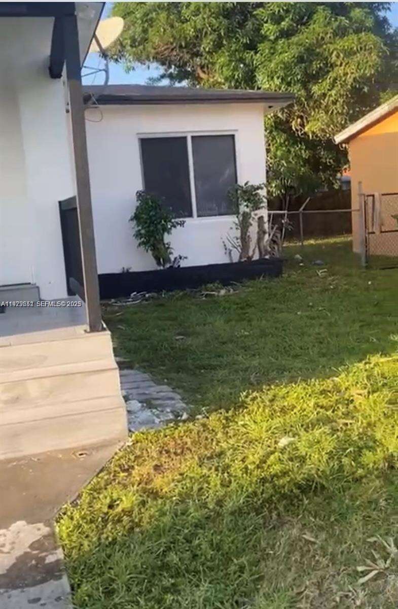 Miami | 3085 51st St N/A | Picture 2